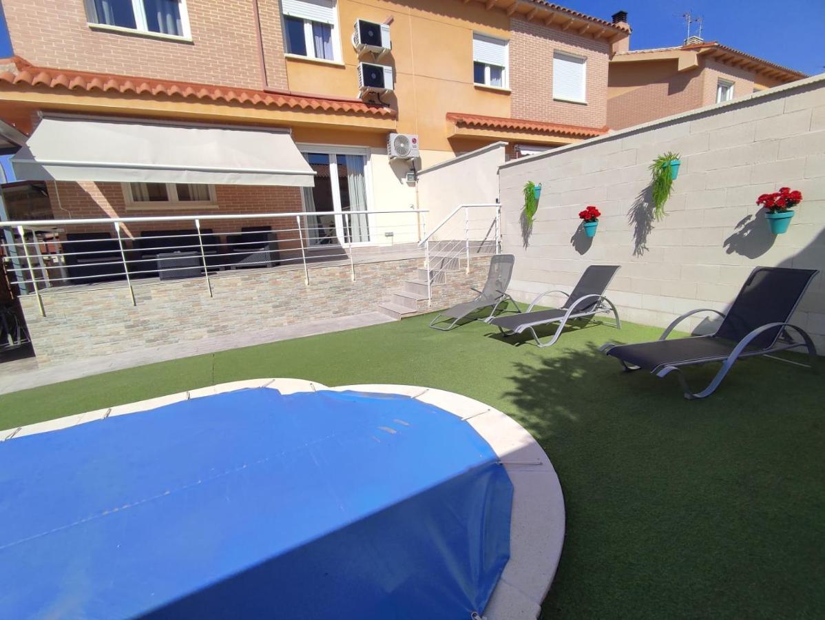 "La Villa De Iker" Con Chimenea, Barbacoa Y A 10 Mint De "Puy Du Fou" Argés Exterior foto